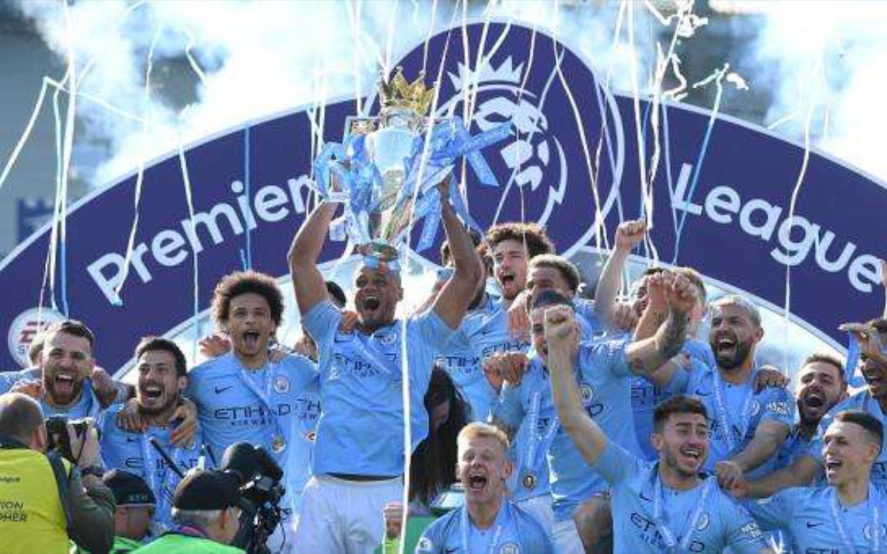 着另一种文 着另一种文